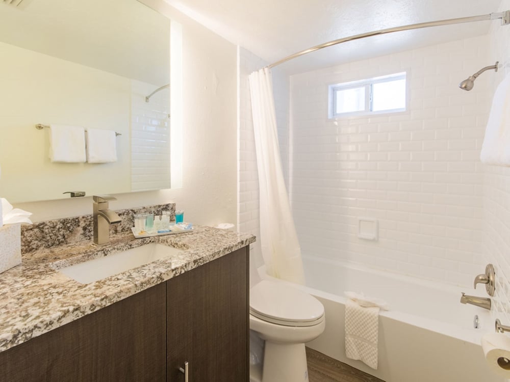 Orlando Vacations - Hibiscus Suites - Gateway to Siesta Key - Property Image 27