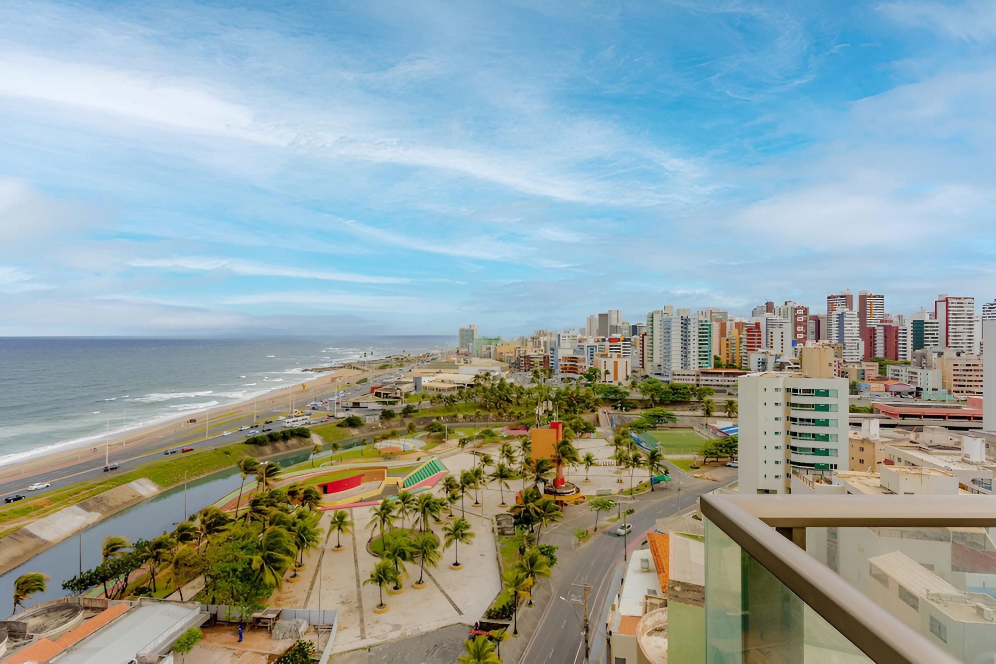 CZ01 Lindo Quarto e Sala com Vista Mar