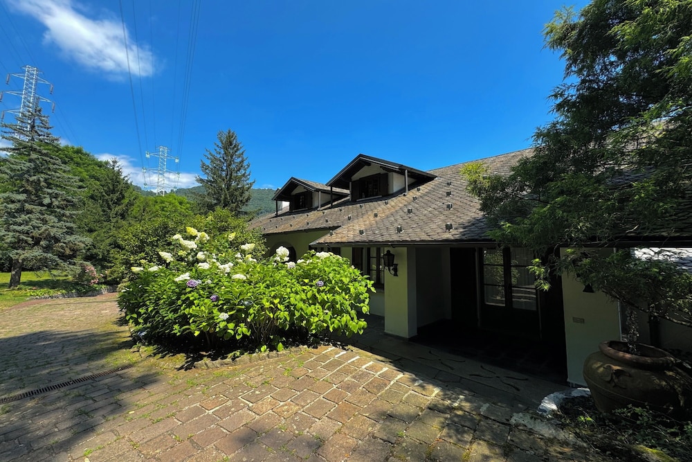 Chalet Miralago