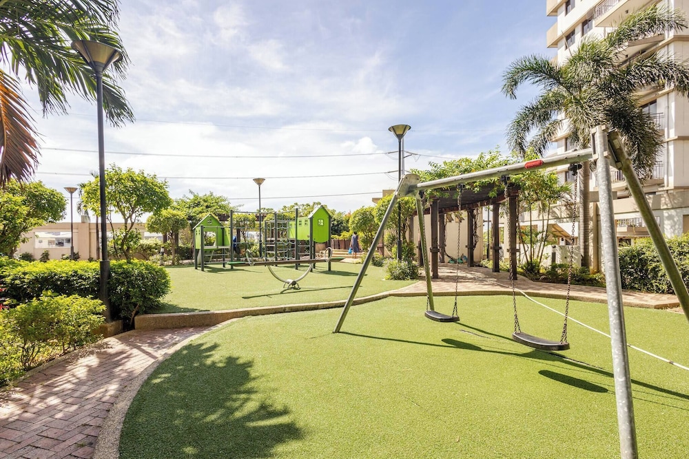 Lovely Skyview Haven -near BGC