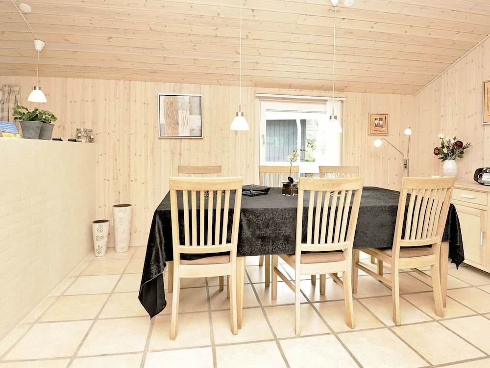 6 Person Holiday Home in Oksbol-by Traum