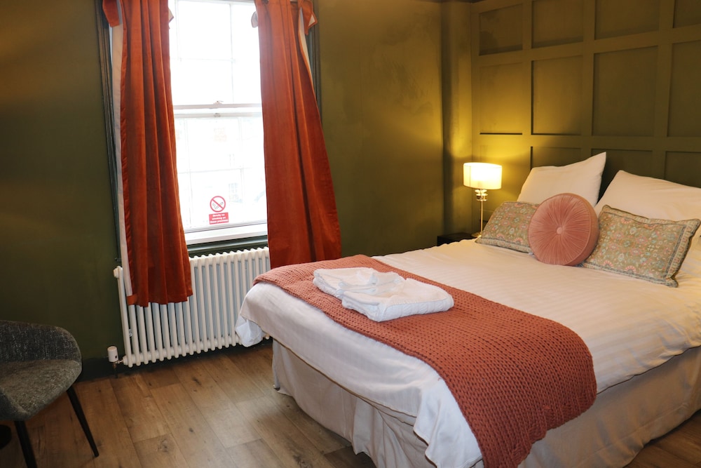 Rooms on The Prom