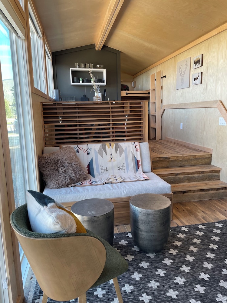 Ketchum Vacations - Smiley Creek Lodge - Property Image 4