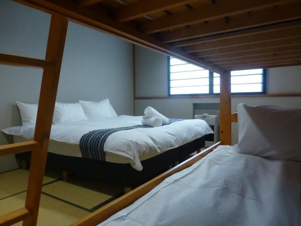 The Phat House - Hostel