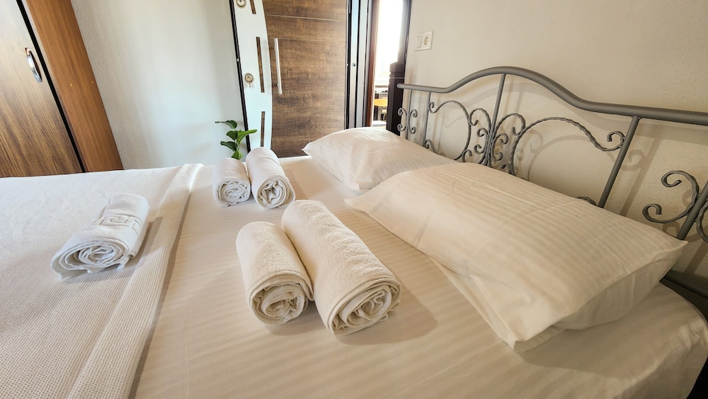 Oli Camping & Bungalows