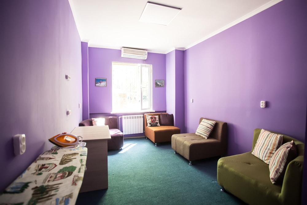 Hostel Eleon view 4