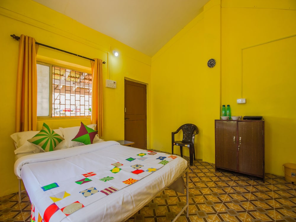OYO 13117 Home Lake View Studio Canacona
