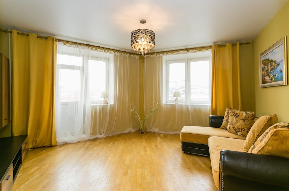 Apartment on Krasnoprudnaya Street 1