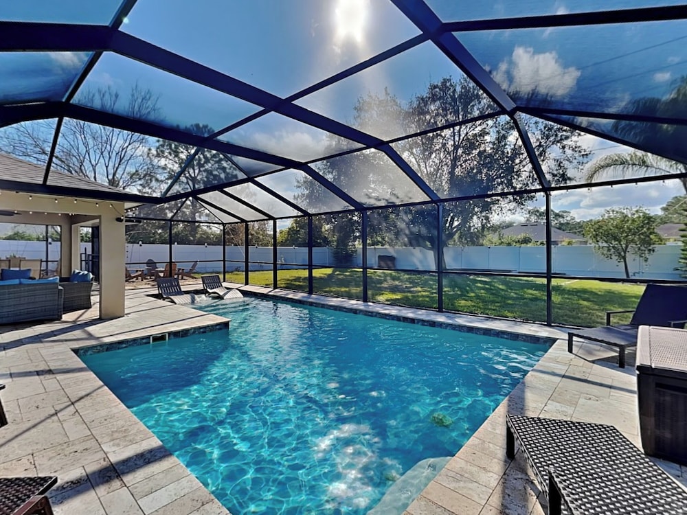 Endless Summer by Distinctive Beach Rentals