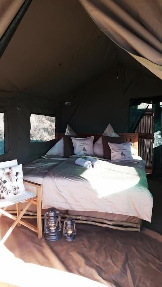 Camp Heckel Oubokberg view 2