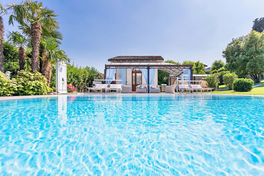 Villa Angela - Italian Homing