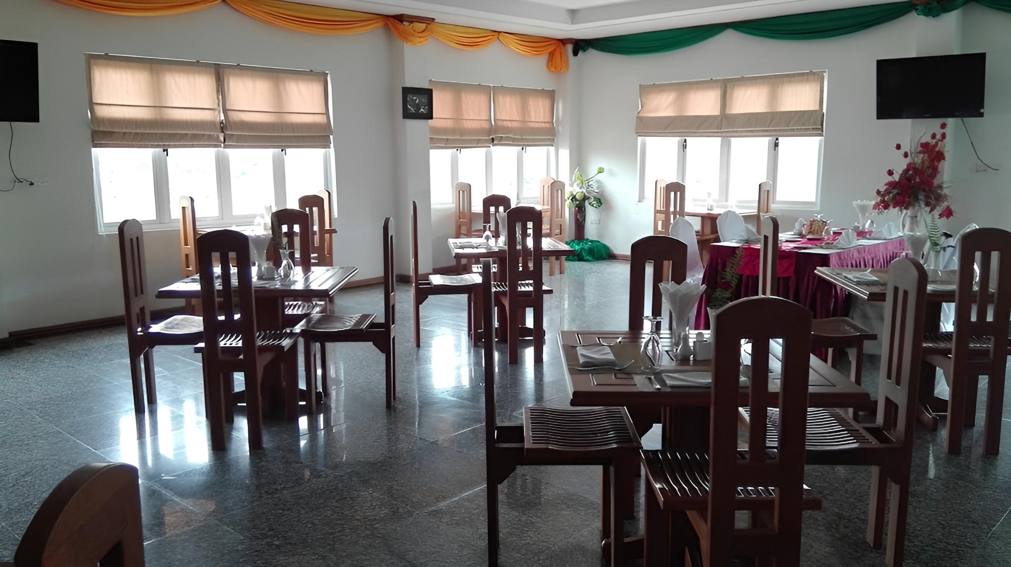 Myat Thinzar Hotel