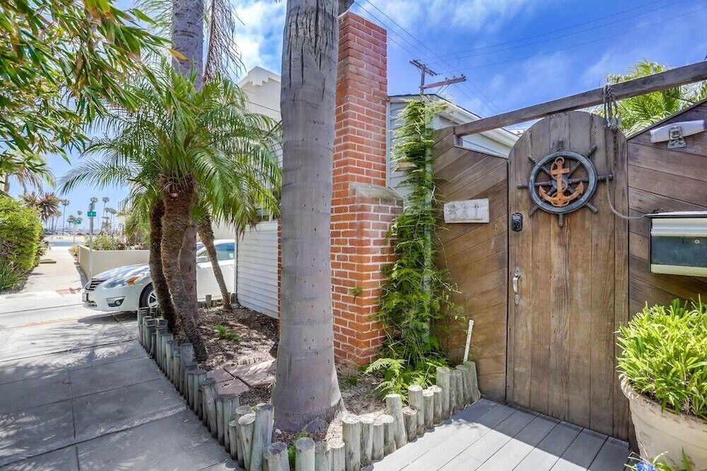 Rockaway Cottage
