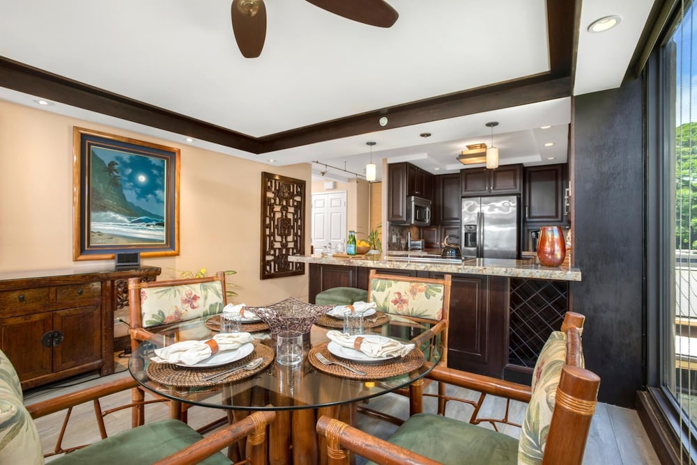Mahana 2 Free Rental Cars KBM Resorts Oceanfront 2-bedroom Villa At Mahana Resort 2 Units, 4 Bedrooms Ml-1193