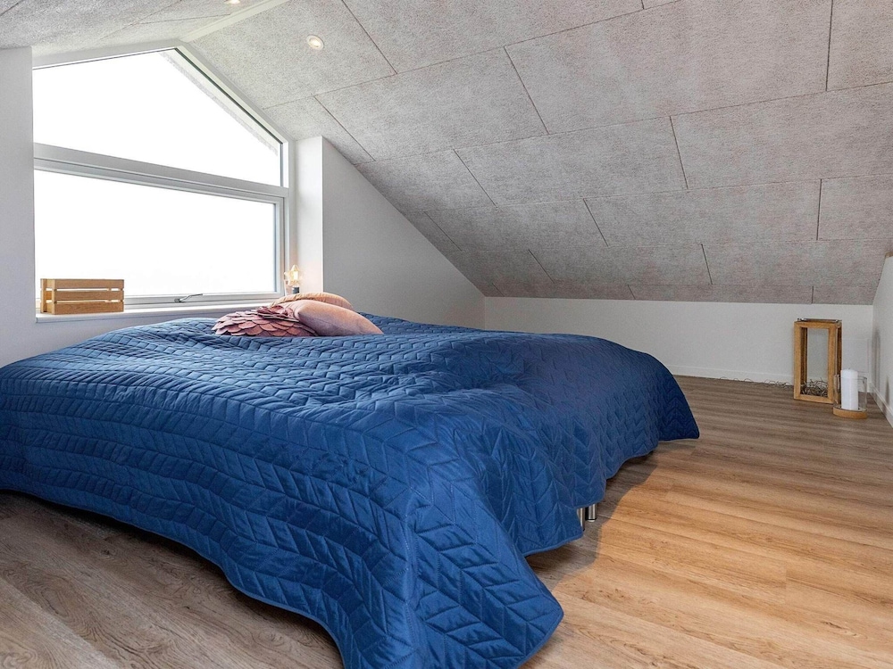 Cozy Holiday Home in Lokken near Sea view 2