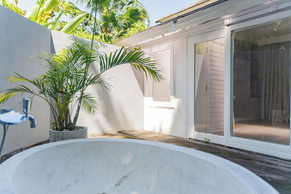 Outsite Bali