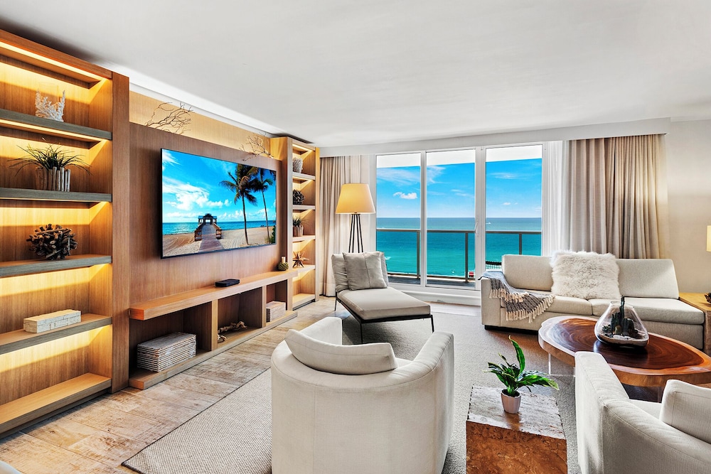 Luxury Vacation Rentals at 1 Hotel & Homes by LRMB