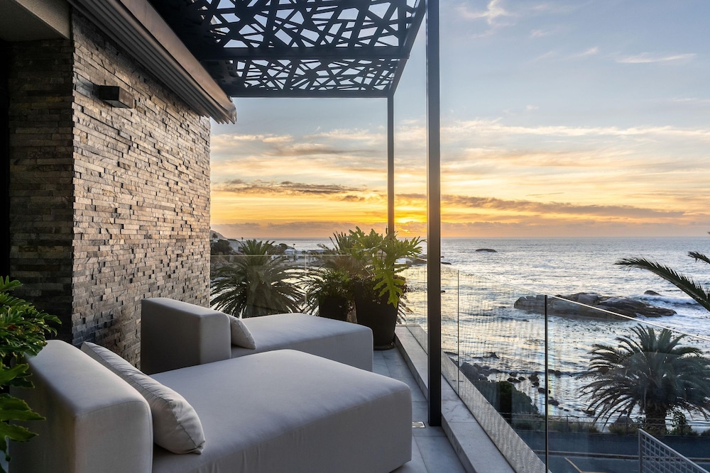 Bakoven Palms Villa - Ultra Lux Villa With Jacuzzi