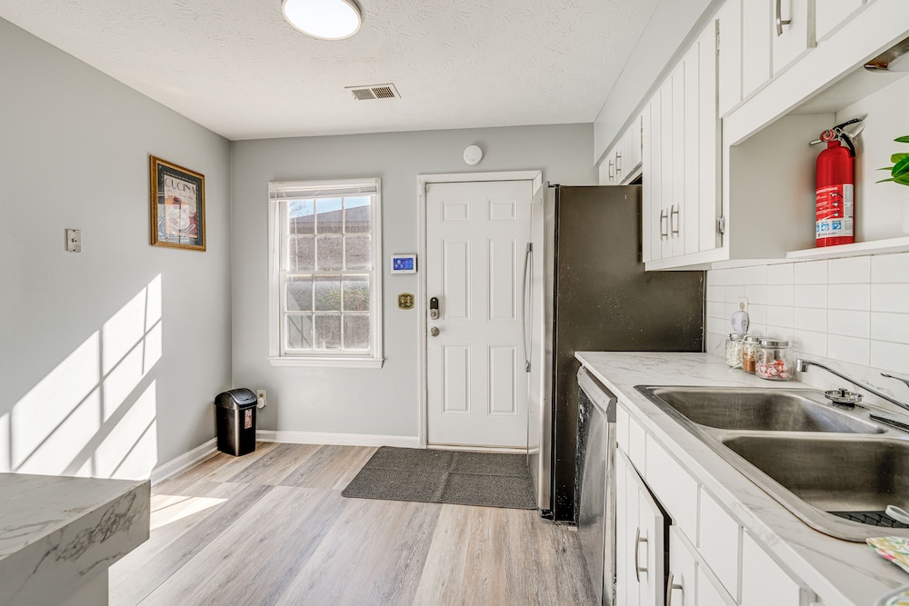 5 Mi to Fort Moore: Quiet Columbus Home w/ Yard