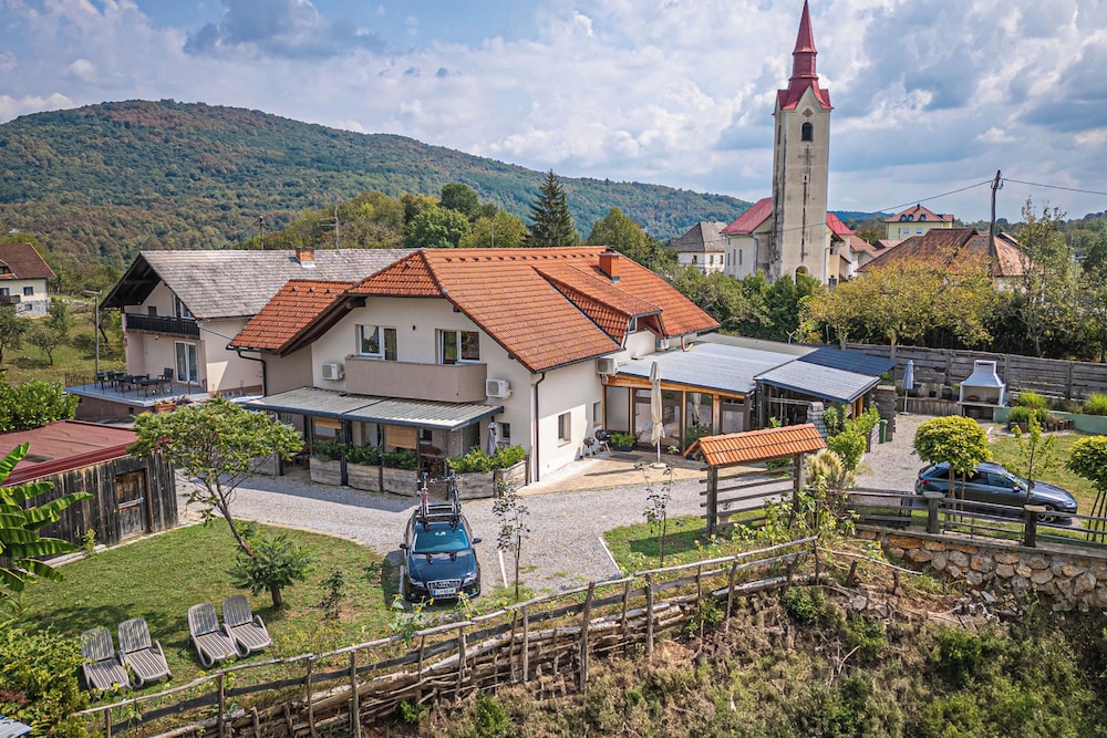 Natura Kolpa Family Apartment