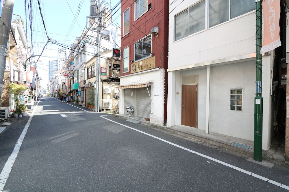 Simon's house Shinjuku
