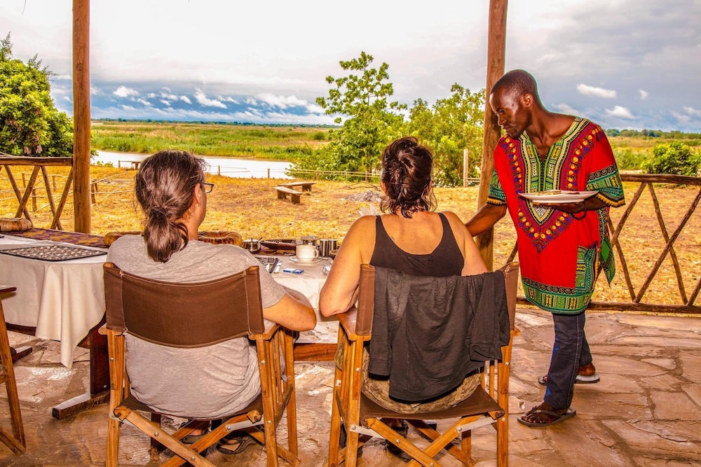 Selous Butembo Tented Lodge Lotus