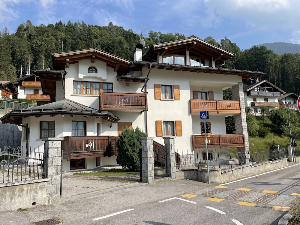 087 Trilocale Giustino