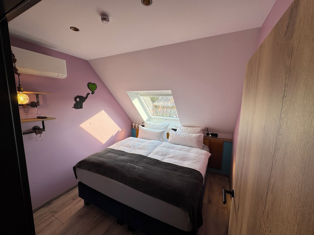 Boutique Apartments by Roy GmbH