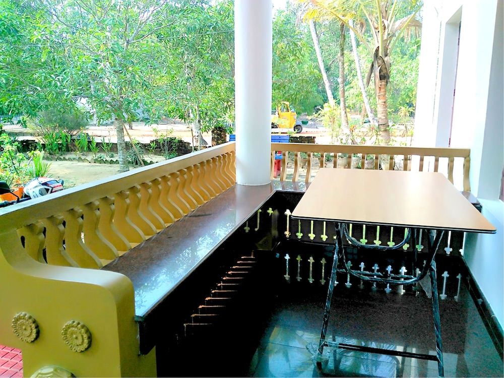 Achayans Homestay