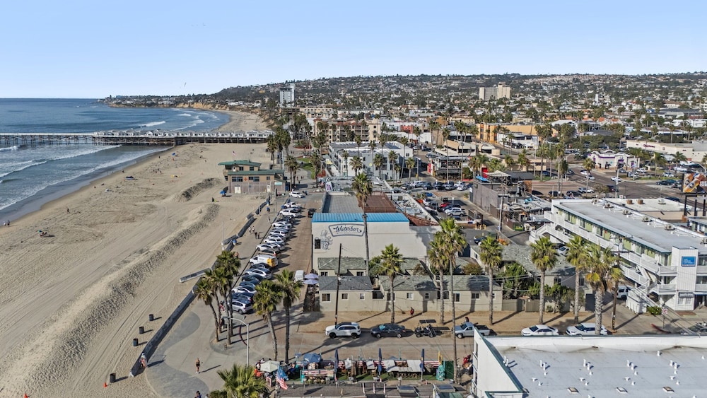 Ocean Blvd Apt 6 by Avantstay On Pacific Beach