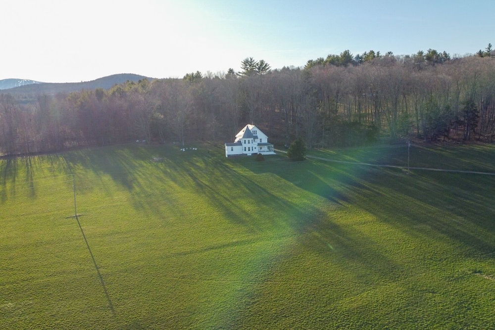 17-acre Vermont Escape w/ Panoramic Mountain Views view 2