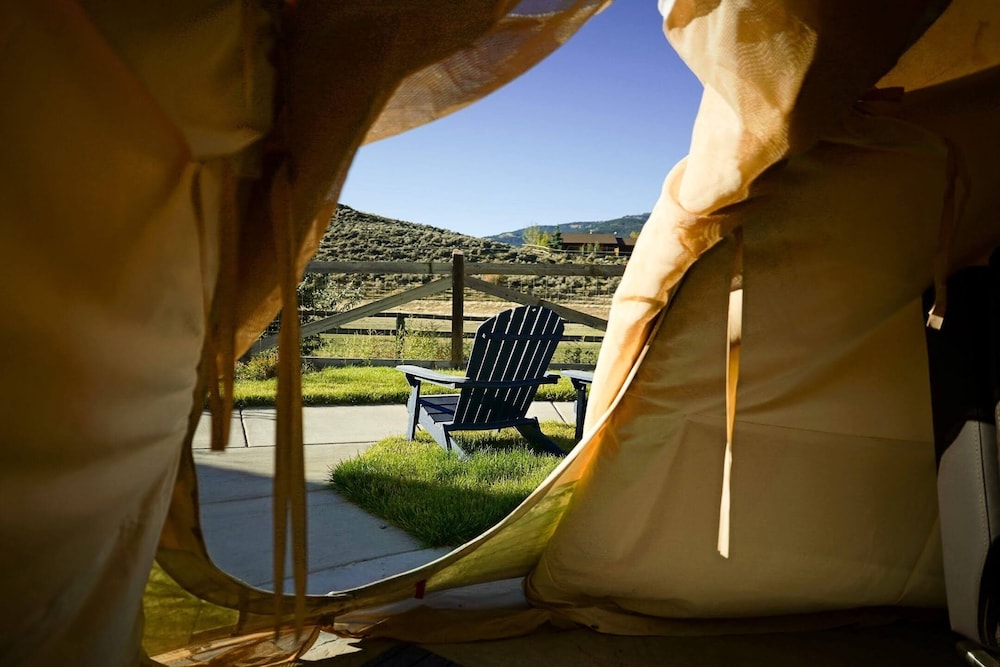 Yellowstone Tipis