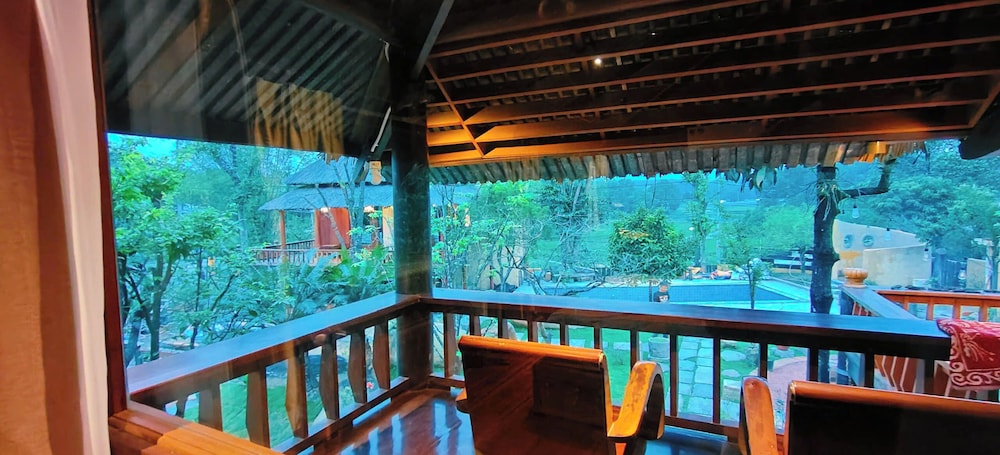 Moc Homestay & Villa