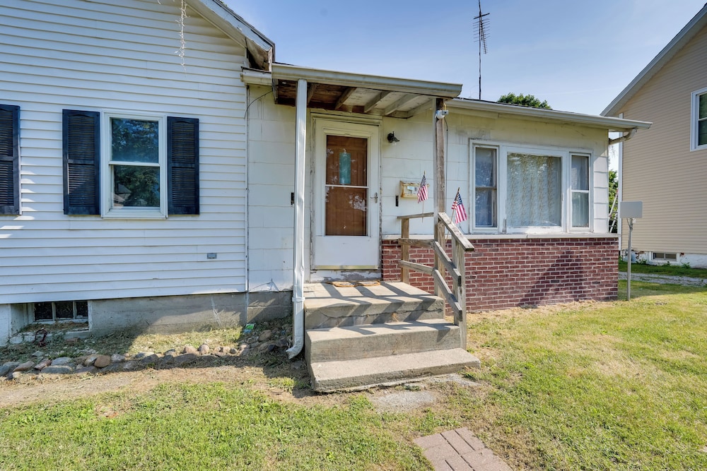Charming & Convenient Home in Butler