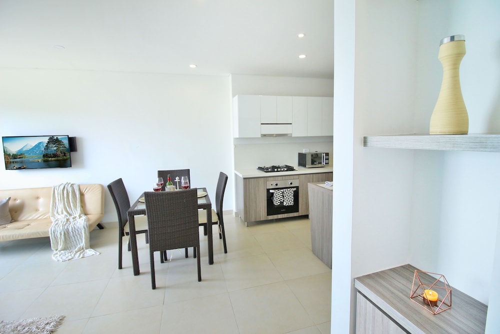 Apartamentos SOHO Elite - Frente al Mar