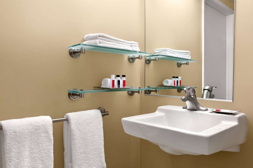 Travelodge by Wyndham Presidio San Francisco, Zdjęcie 49