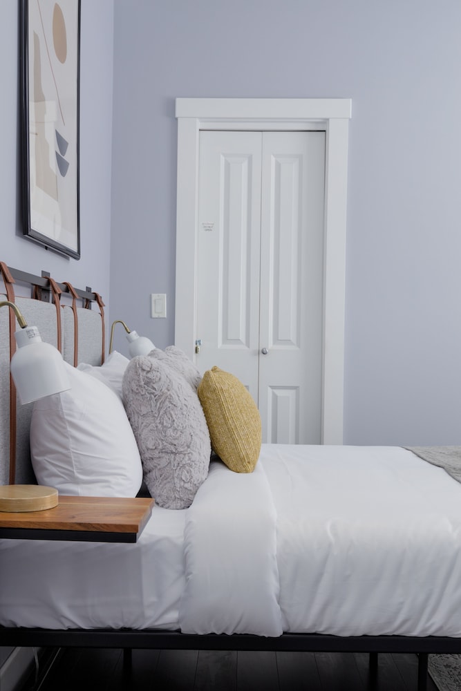 192 East 44th Ave - Image 5