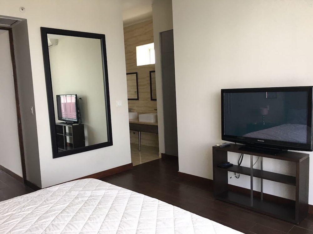 Denovo - Executive Residences