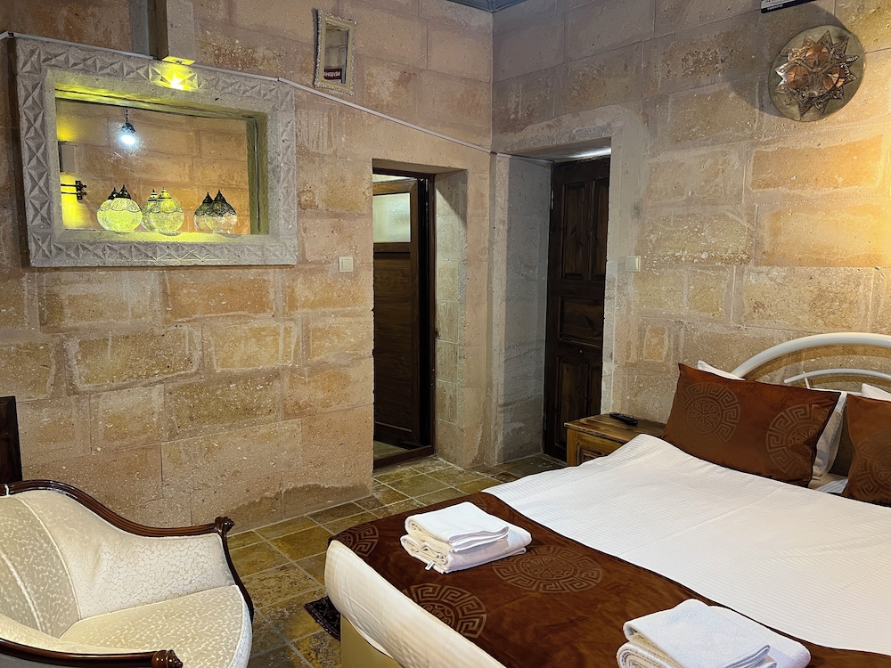 TATLI KAYA OTEL
