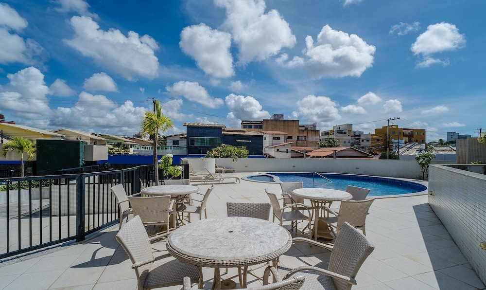 Apart Sea View in Condominium With Pool Mas0603