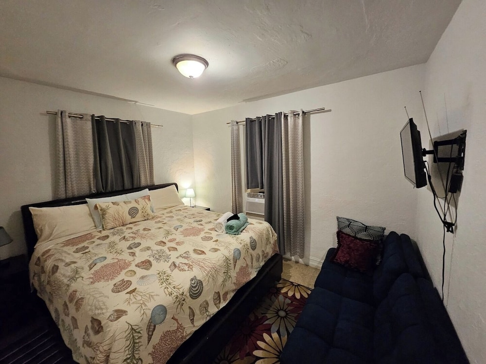 Little Havana 2BR Near Brickell & Midtown