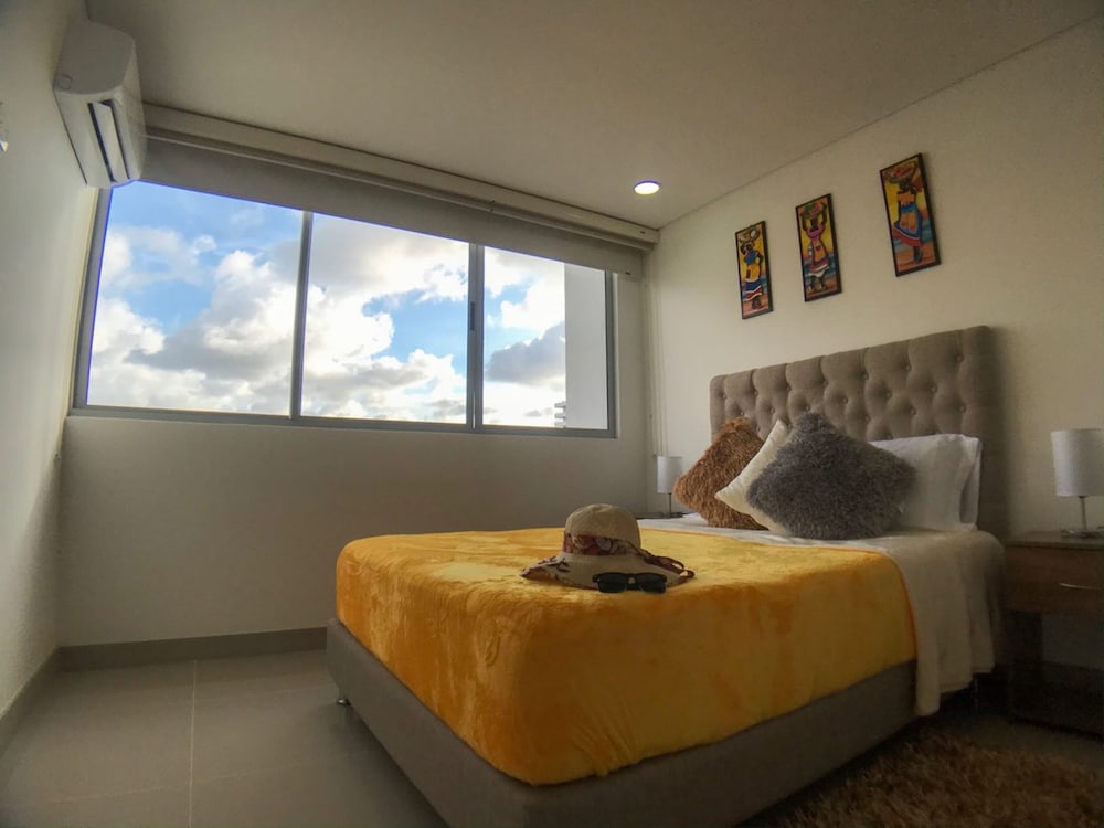 New Apartment Ocean Drive Beach House
