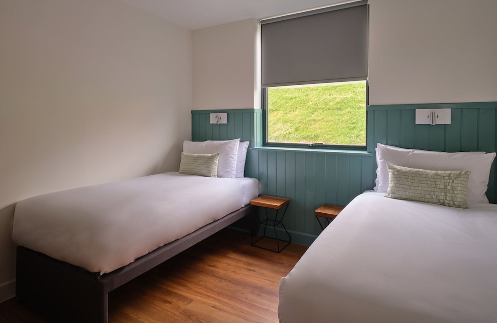 Valley View 3 Bedroom Lodge 2
