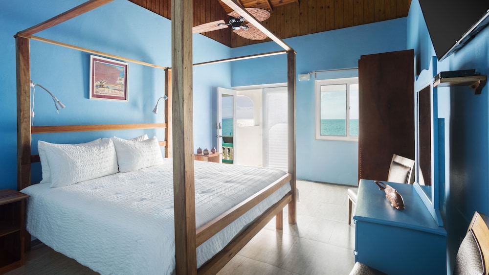 Luna Sea Inn