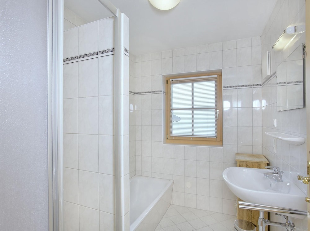 Chalet in Austria Near Ski Bus and Sauna