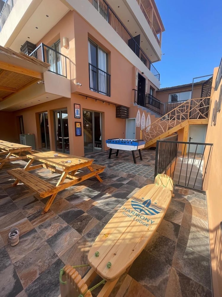 Harmony surf lodge