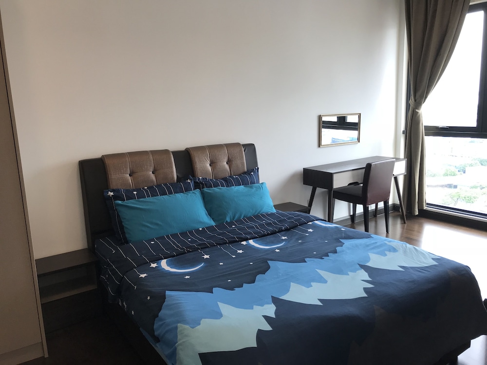 18 New Home KLCC