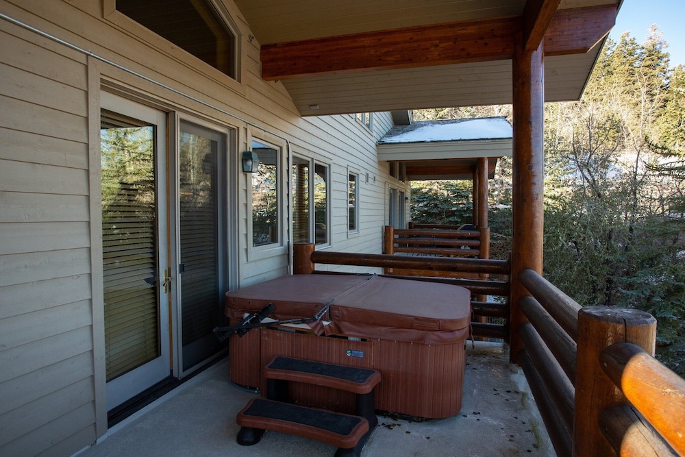 Trail's End Lodge at Deer Valley Resort - One Bedroom Residence with Spa #305 1 Condo