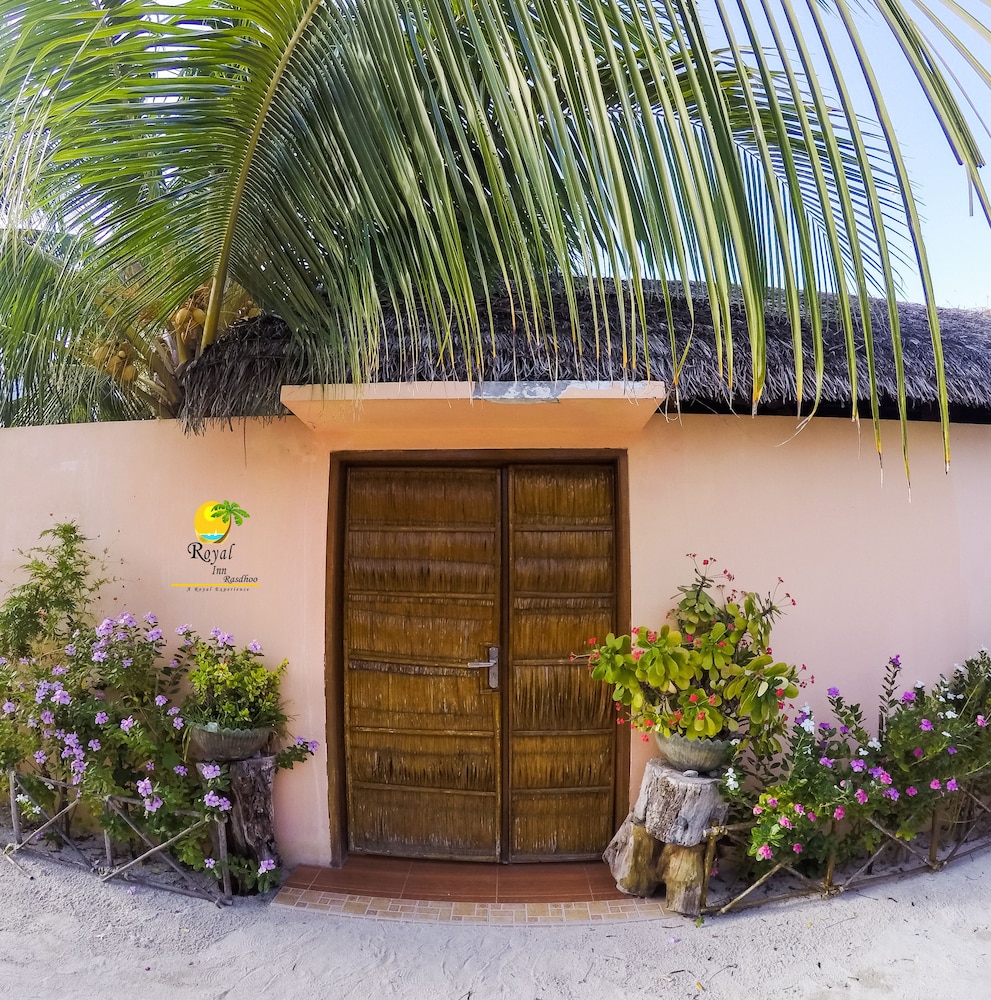 Royal Inn Rasdhoo