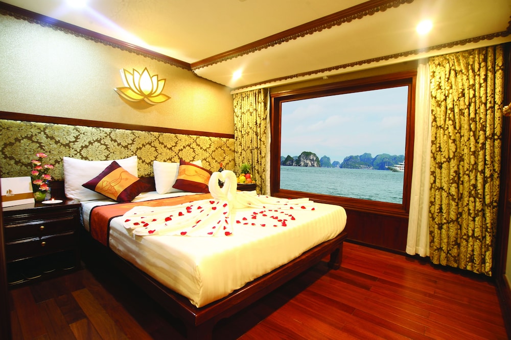 Oriental Sails